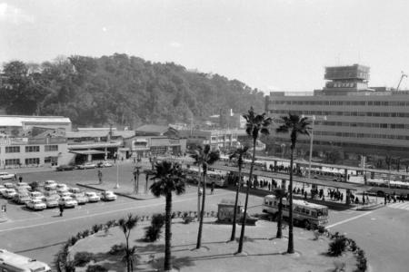 昔の徳島駅前の写真
