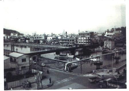 昔の県庁屋上から徳島市内を見た風景写真