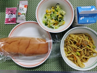 スパゲティカレーソースあえ