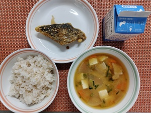 11月27日　中学校